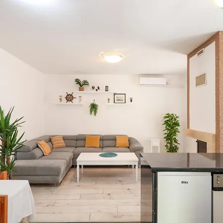 Σπίτι διακοπών Vacation House Jakov