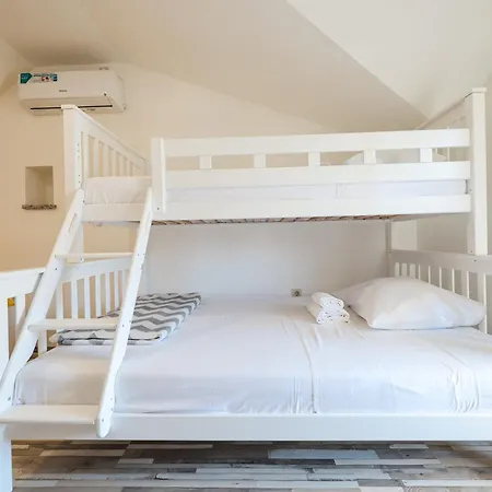 Σπίτι διακοπών Vacation House Jakov Ζαντάρ